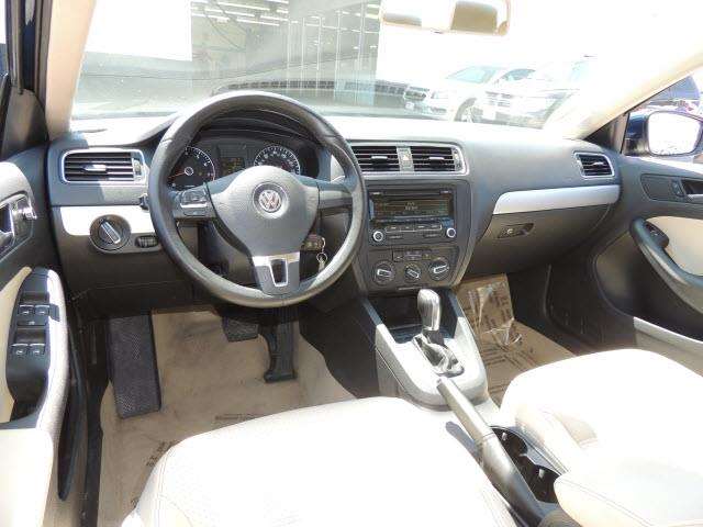 2013 Volkswagen Jetta 